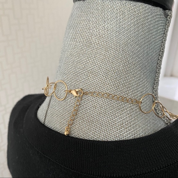 Oval and Round Open Link Gold Necklace - Picture 3 of 6